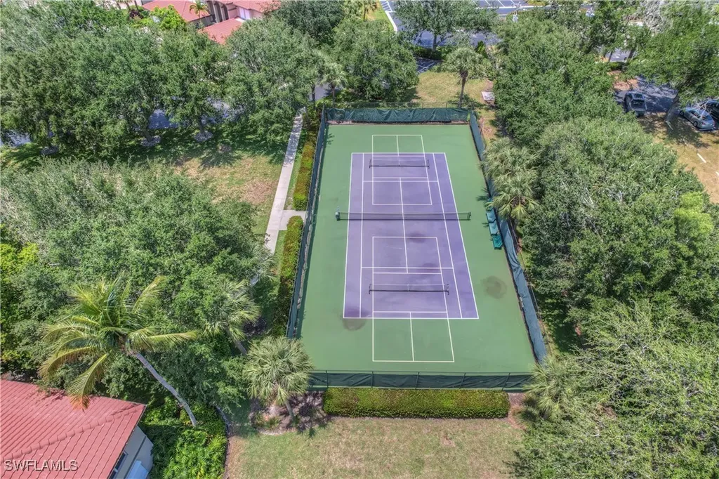 160 Waterside Circle Marco Island FL 34145