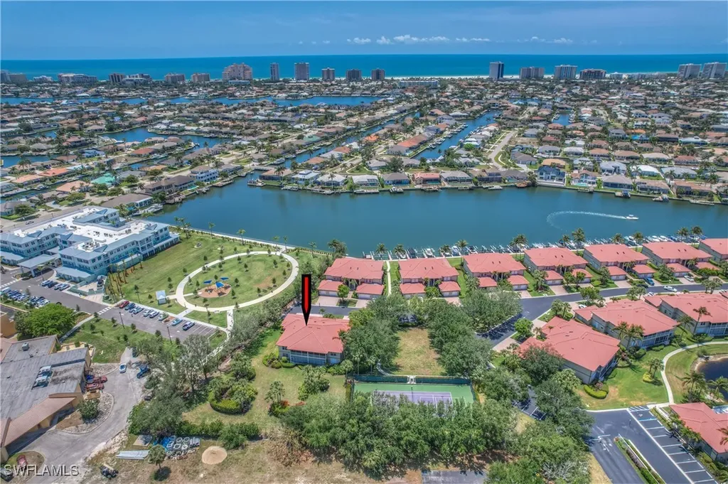 160 Waterside Circle Marco Island FL 34145