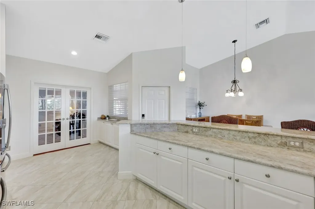 160 Waterside Circle Marco Island FL 34145