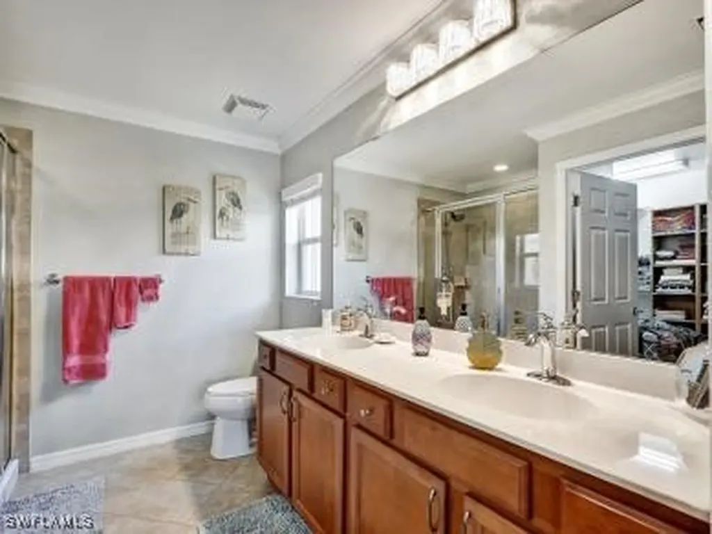 8693 Querce Court Naples FL 34114