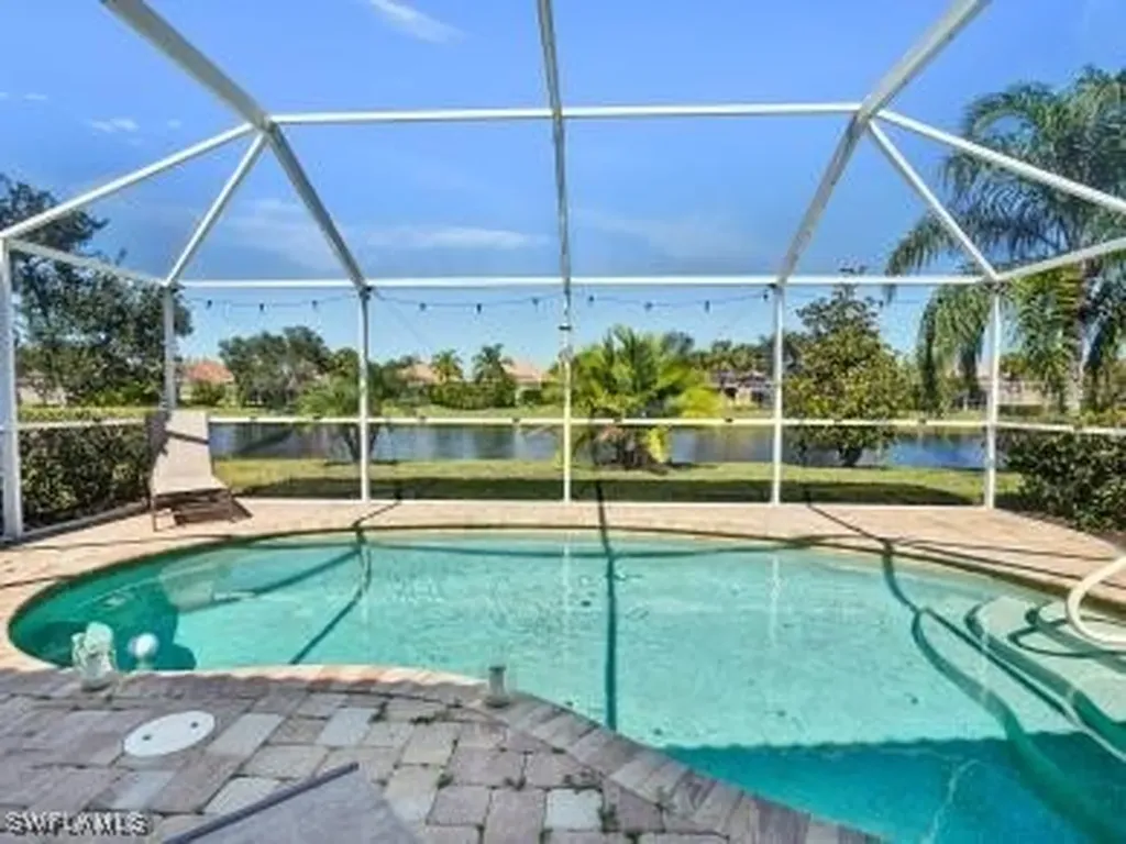 8693 Querce Court Naples FL 34114