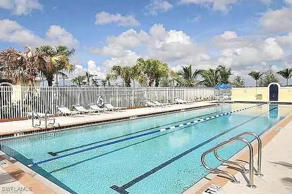 8693 Querce Court Naples FL 34114