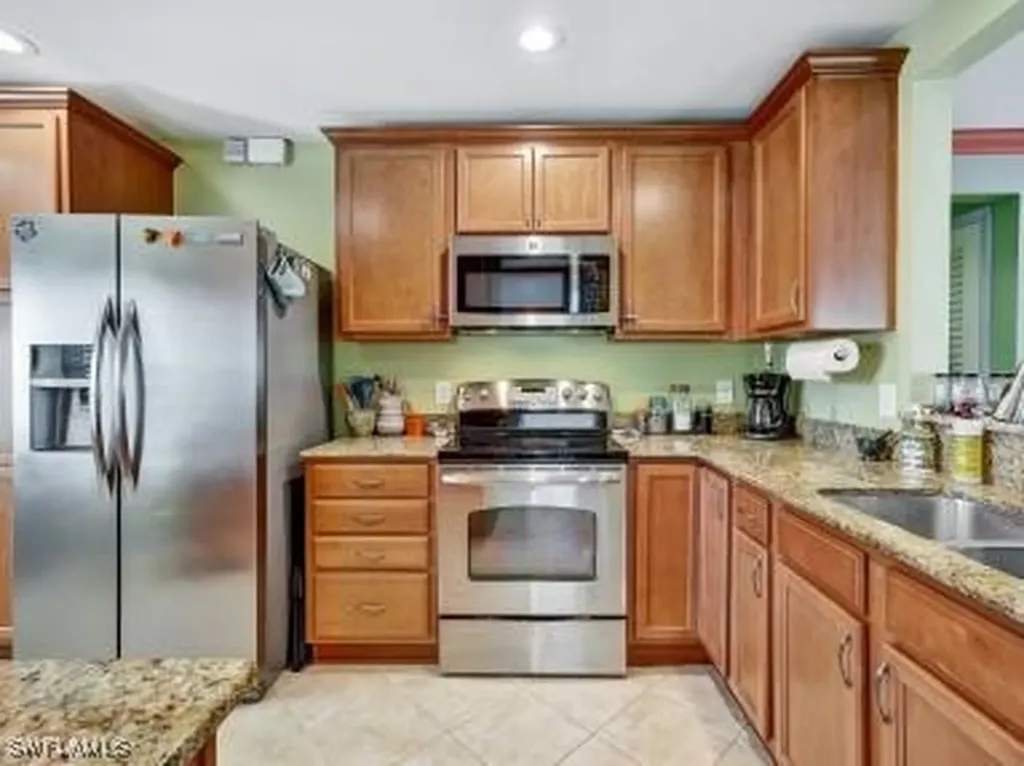 8693 Querce Court Naples FL 34114
