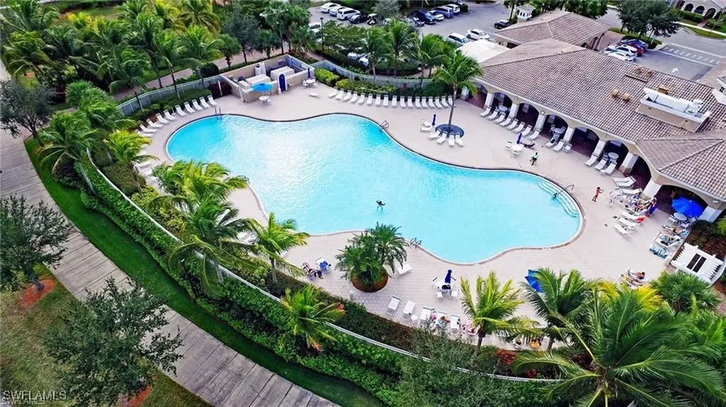 8693 Querce Court Naples FL 34114