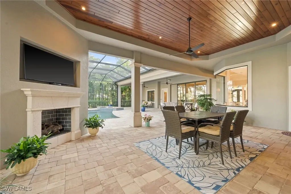 3987 Brynwood Drive Naples FL 34119