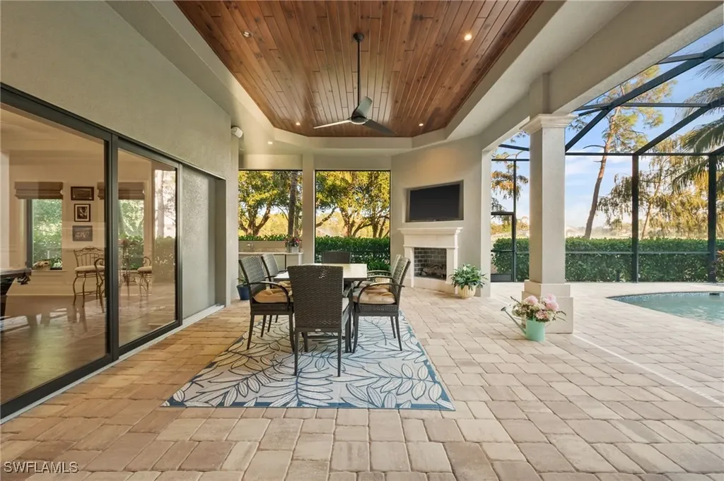 3987 Brynwood Drive Naples FL 34119