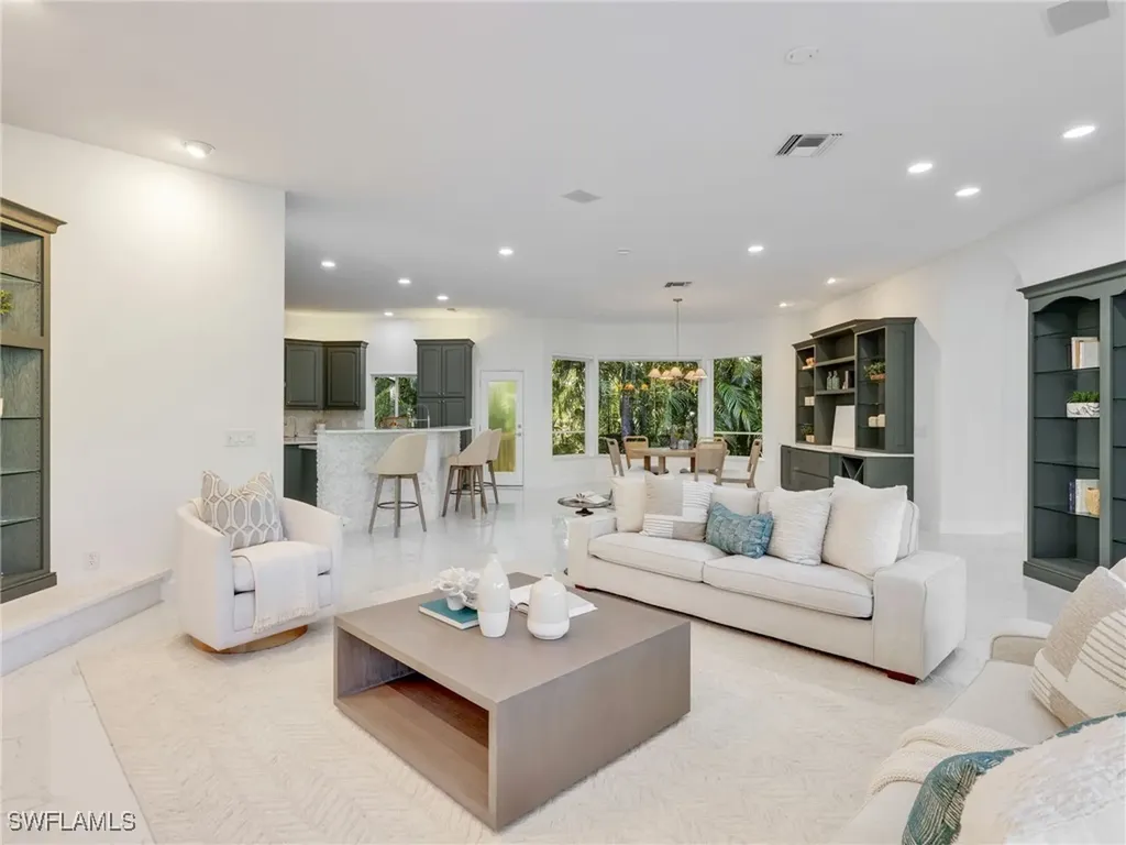 27231 Lakeway Court Bonita Springs FL 34134