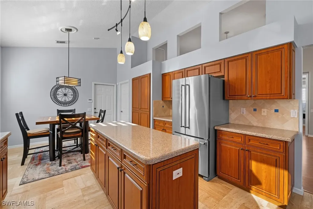 1845 Pondside Lane Naples FL 34109