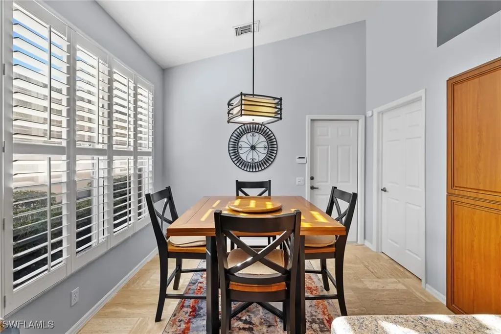 1845 Pondside Lane Naples FL 34109