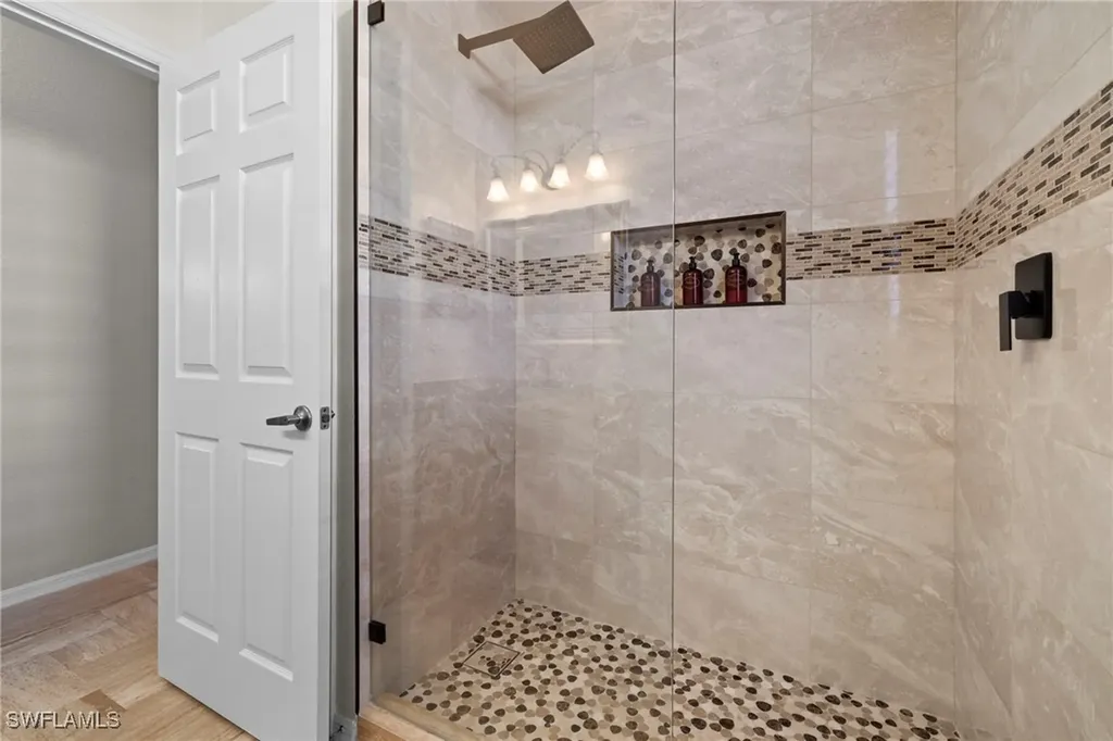 1845 Pondside Lane Naples FL 34109