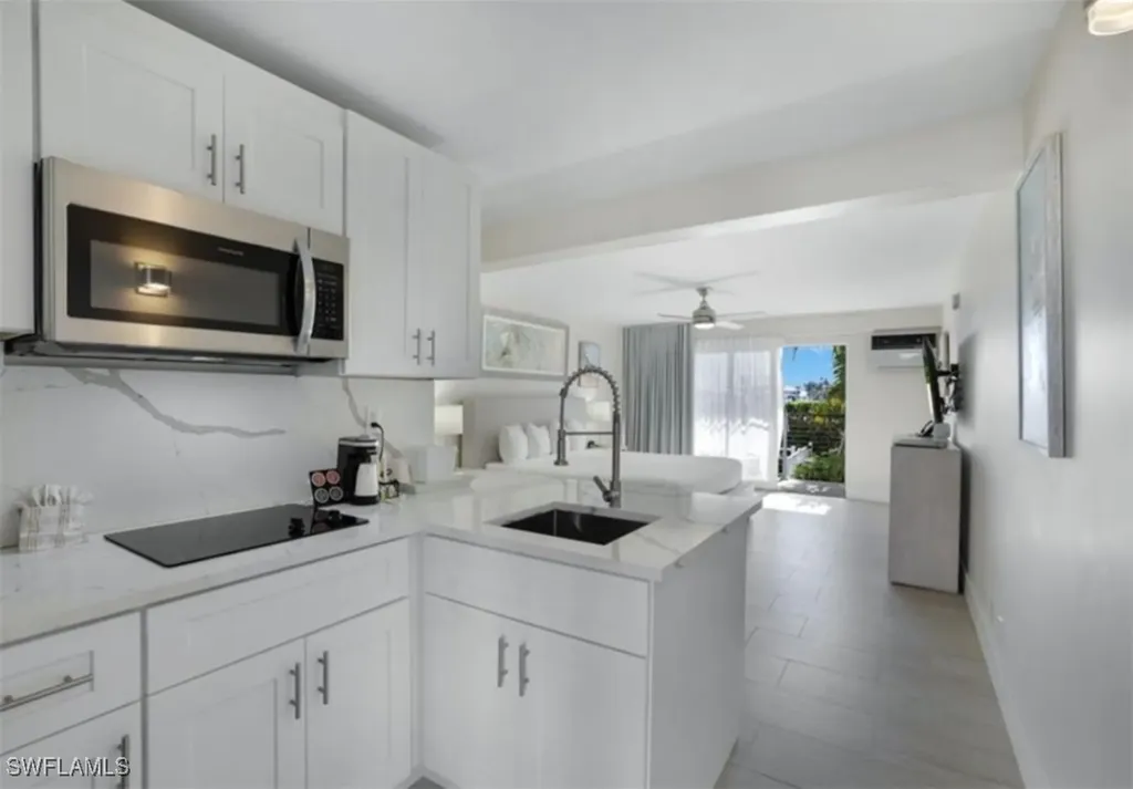 900 Broad Avenue S Naples FL 34102