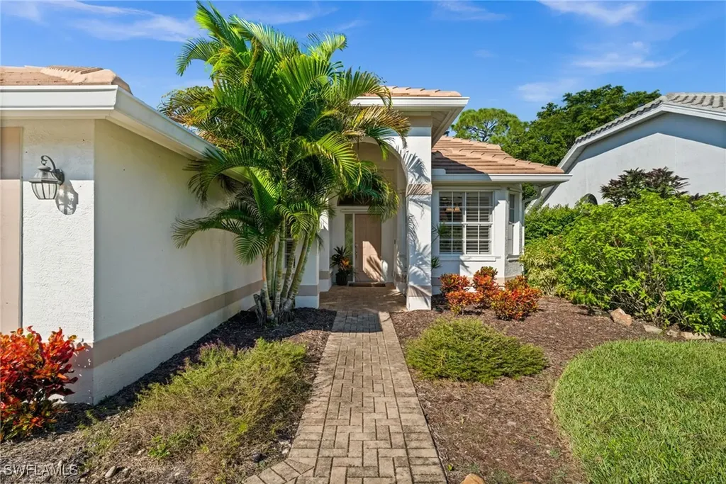 25040 Bay Cedar Drive Bonita Springs FL 34134