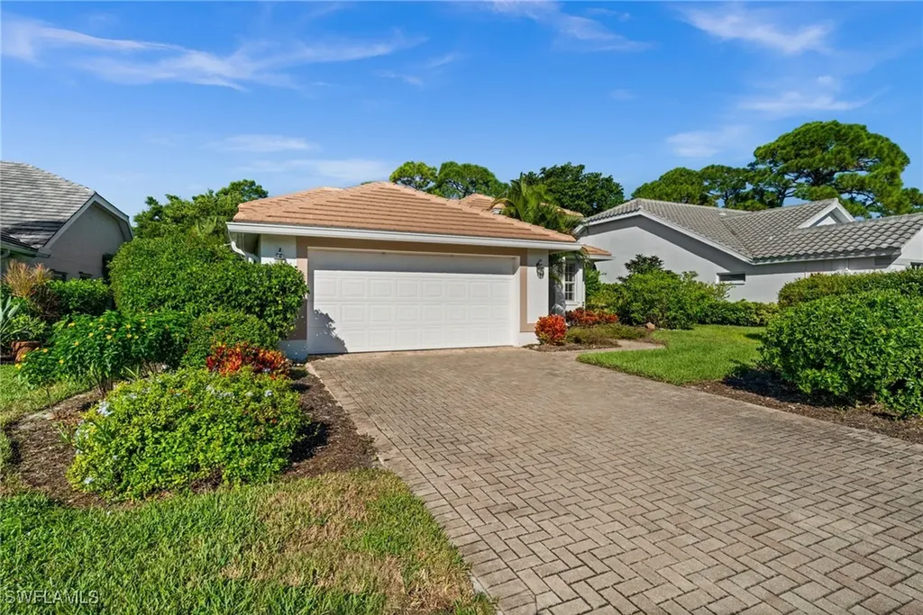 25040 Bay Cedar Drive Bonita Springs FL 34134