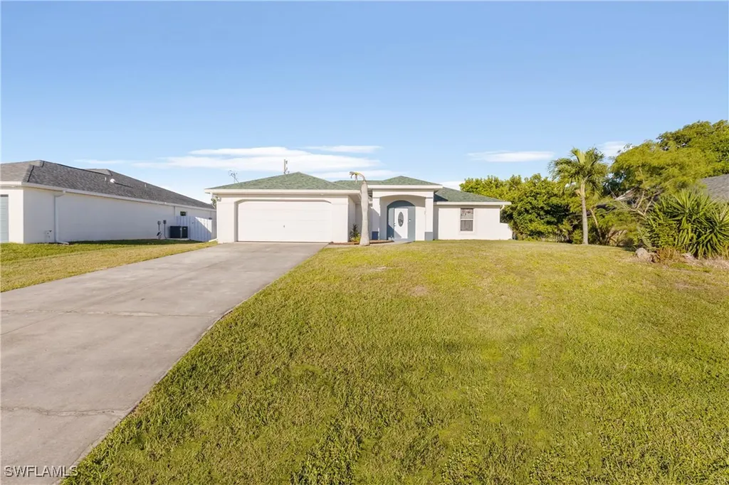 3320 SW 11th Avenue Cape Coral FL 33914