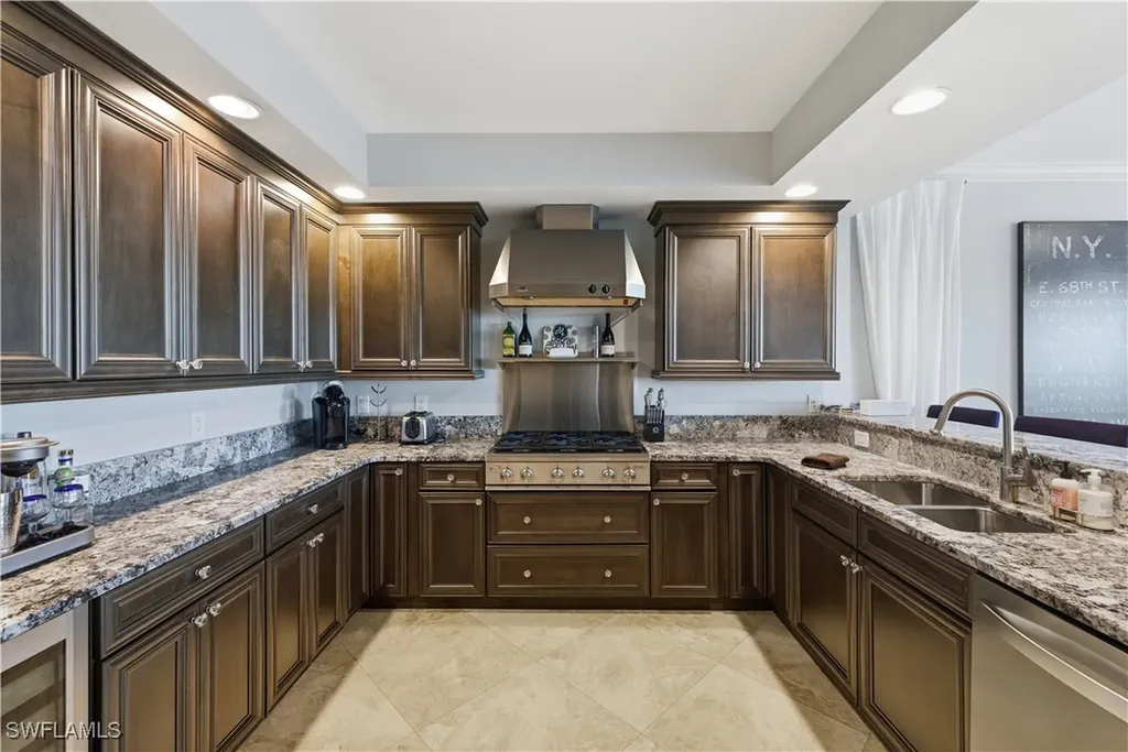 275 Indies Way Naples FL 34110
