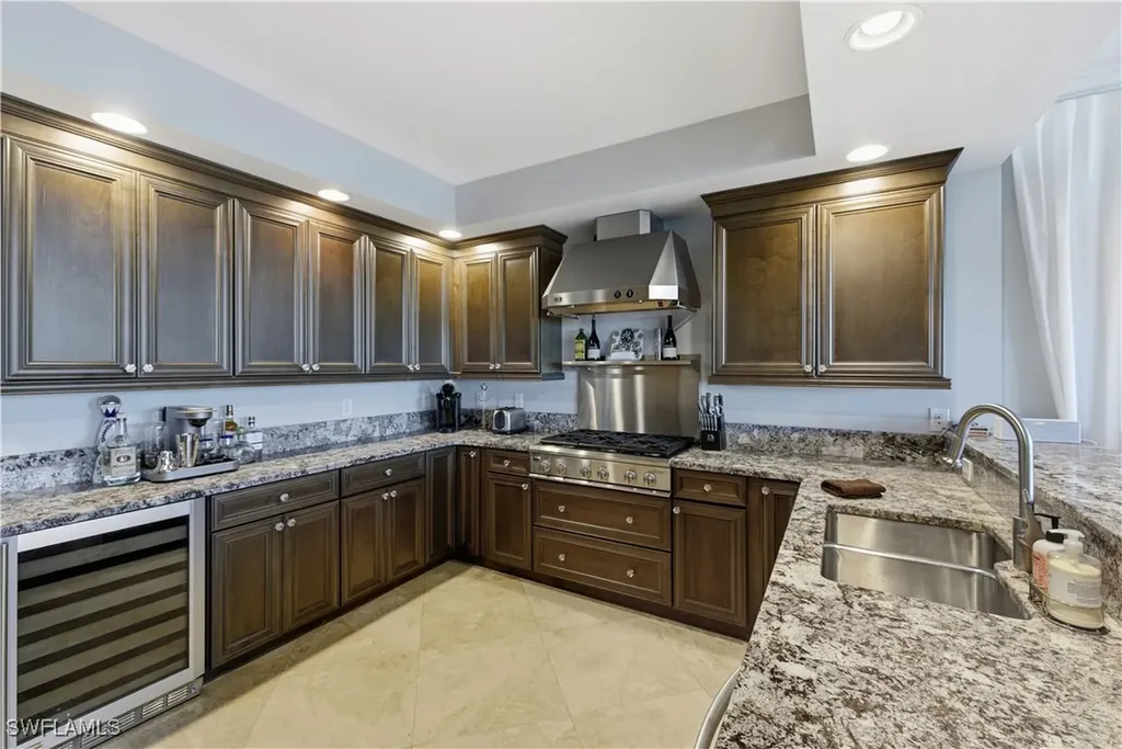 275 Indies Way Naples FL 34110