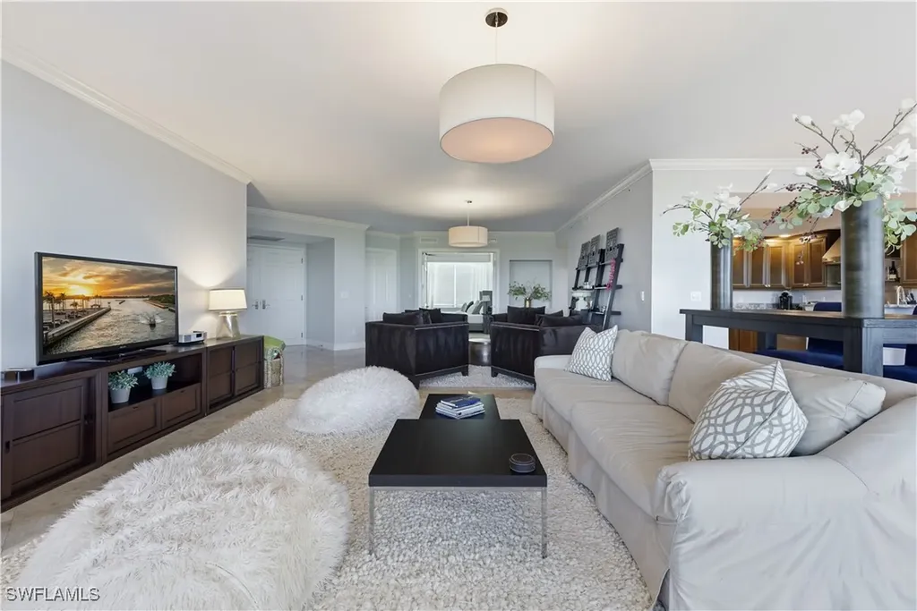 275 Indies Way Naples FL 34110