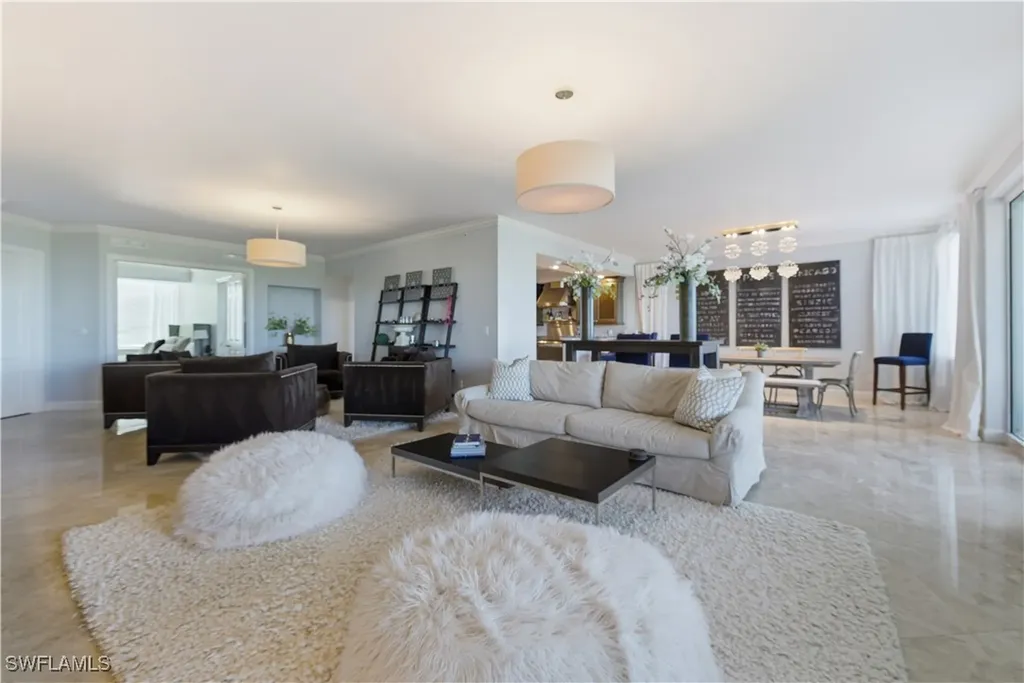275 Indies Way Naples FL 34110