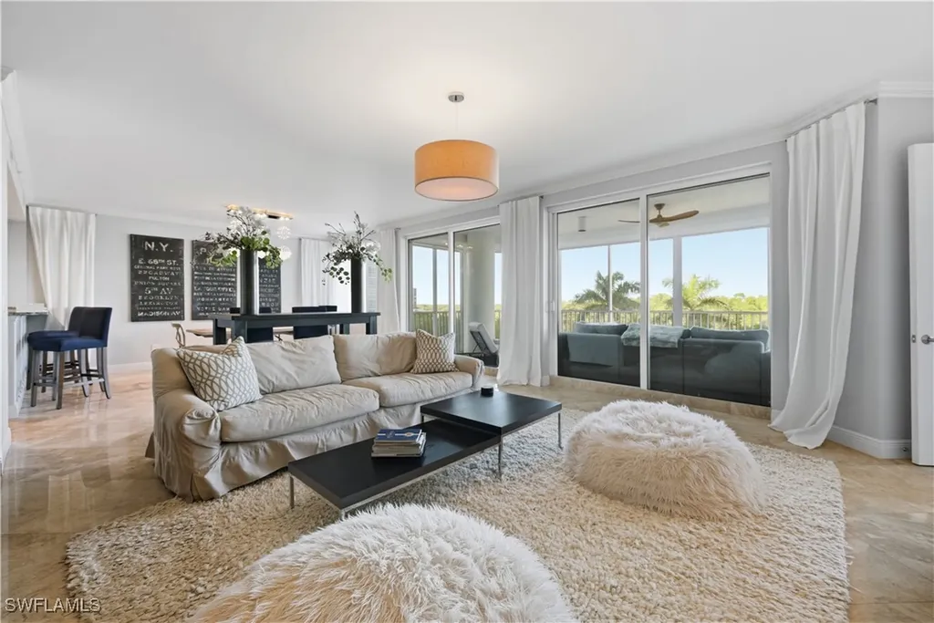 275 Indies Way Naples FL 34110