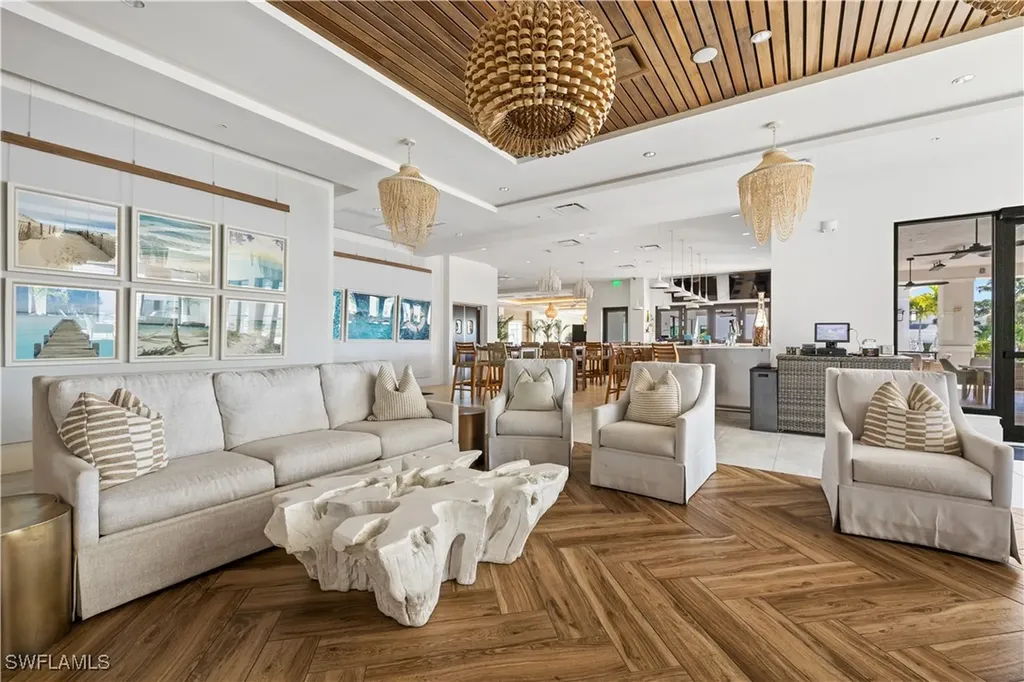 275 Indies Way Naples FL 34110