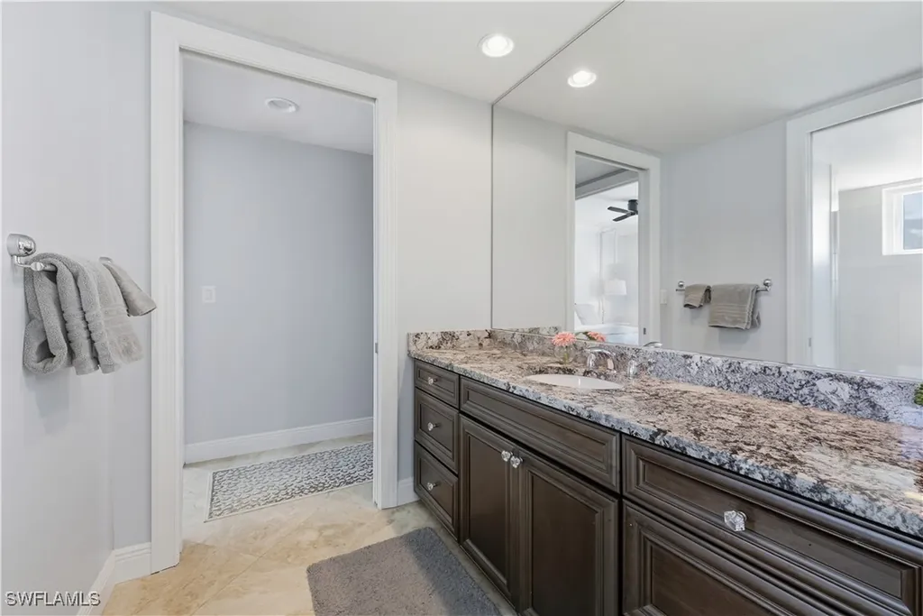 275 Indies Way Naples FL 34110