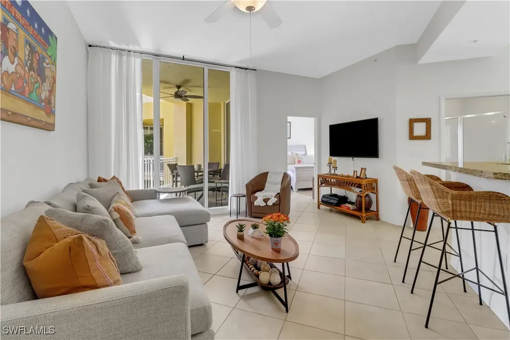 410 Bayfront Place Naples FL 34102