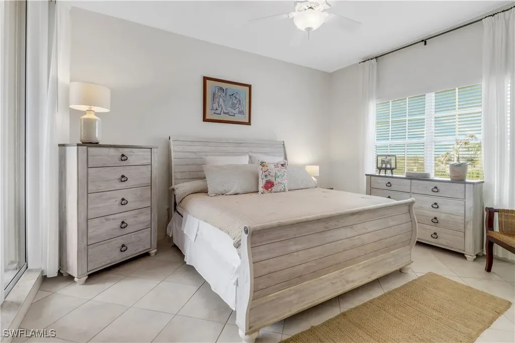 410 Bayfront Place Naples FL 34102