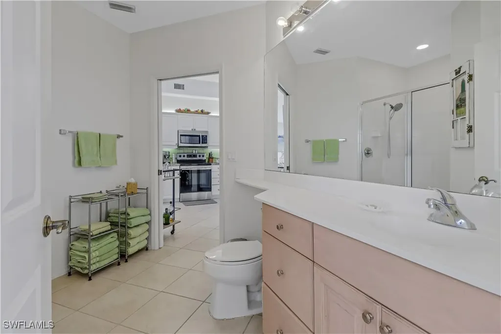 410 Bayfront Place Naples FL 34102