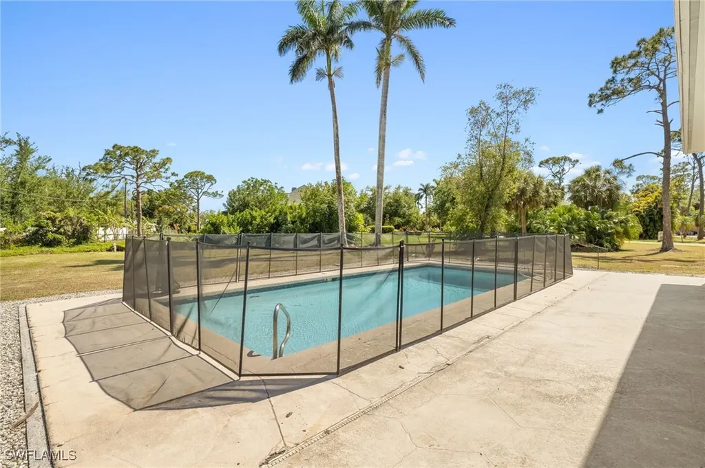 3714 Liberty Square Fort Myers FL 33908
