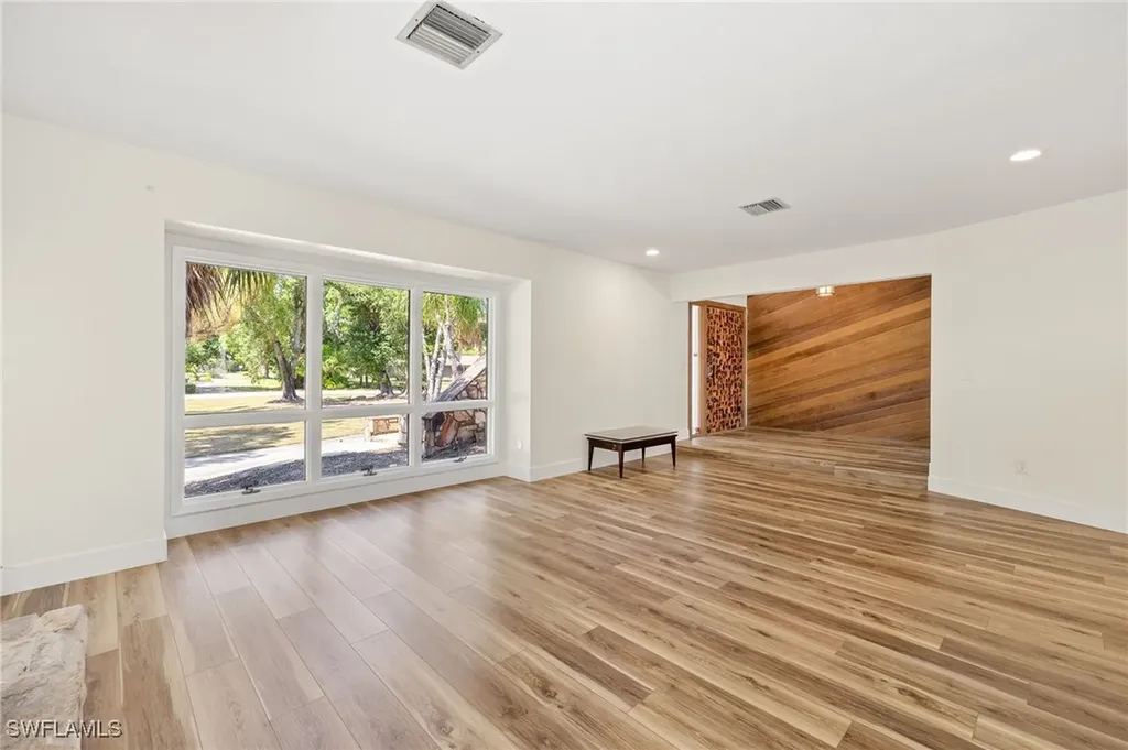 3714 Liberty Square Fort Myers FL 33908