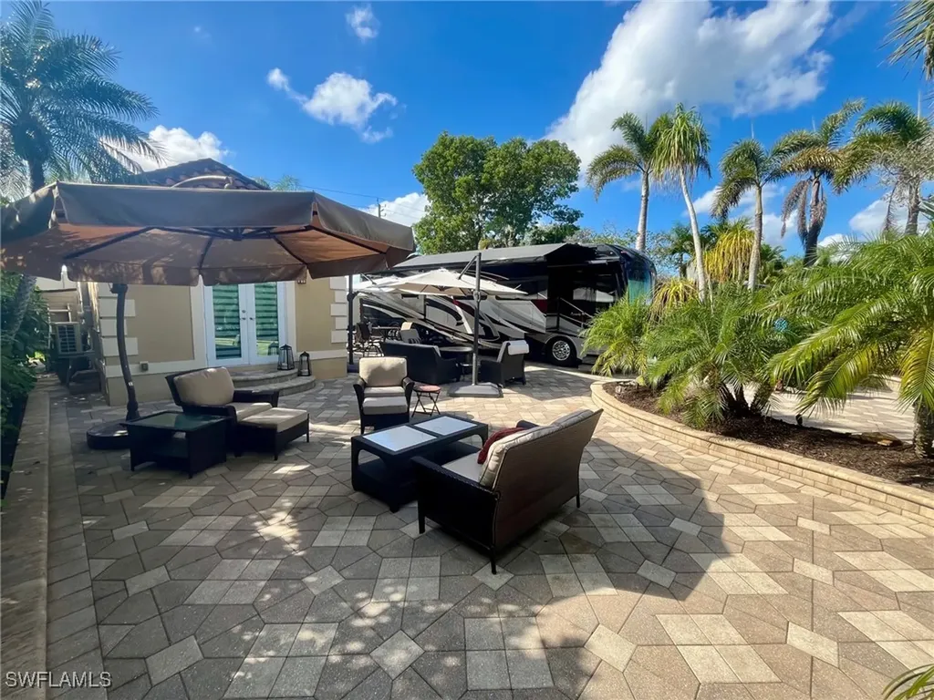4592 Southern Breeze Drive Naples FL 34114