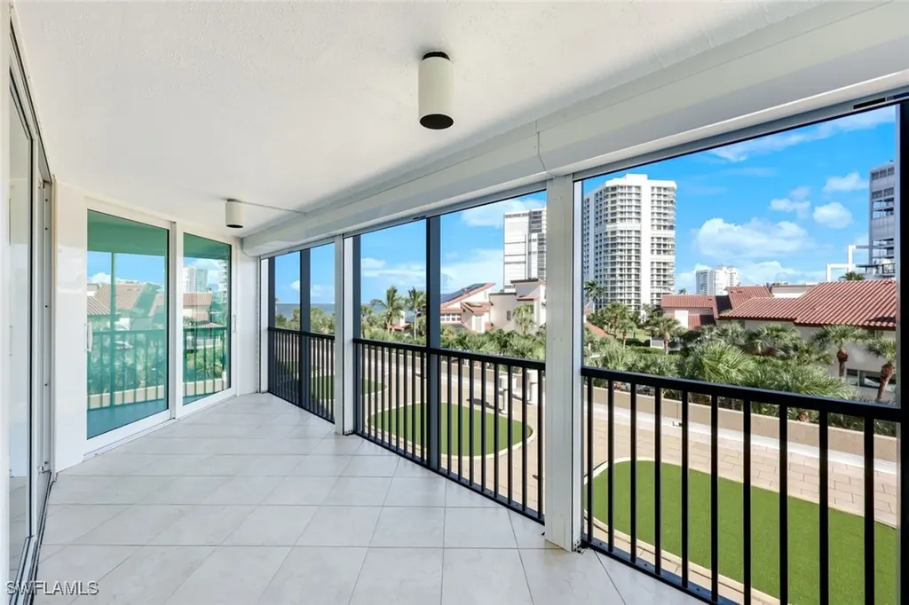 4651 Gulf Shore Boulevard N Naples FL 34103