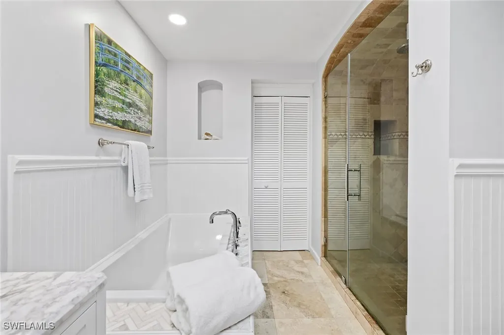 629 Serendipity Drive Naples FL 34108