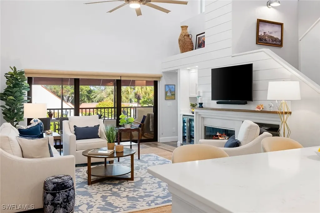 629 Serendipity Drive Naples FL 34108