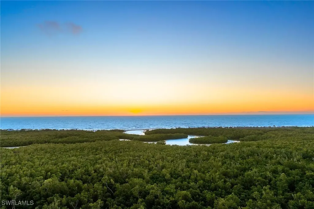 629 Serendipity Drive Naples FL 34108