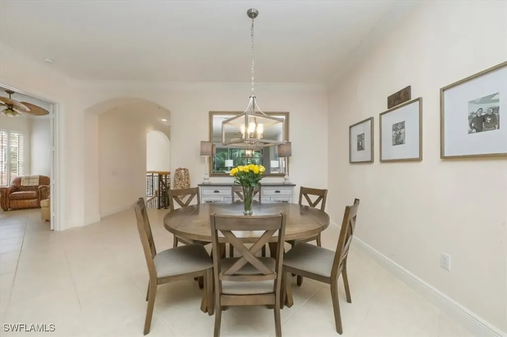 9034 Cascada Way Naples FL 34114
