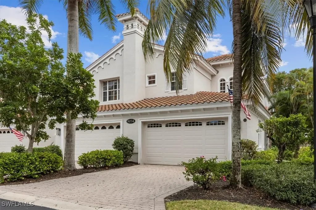9034 Cascada Way Naples FL 34114