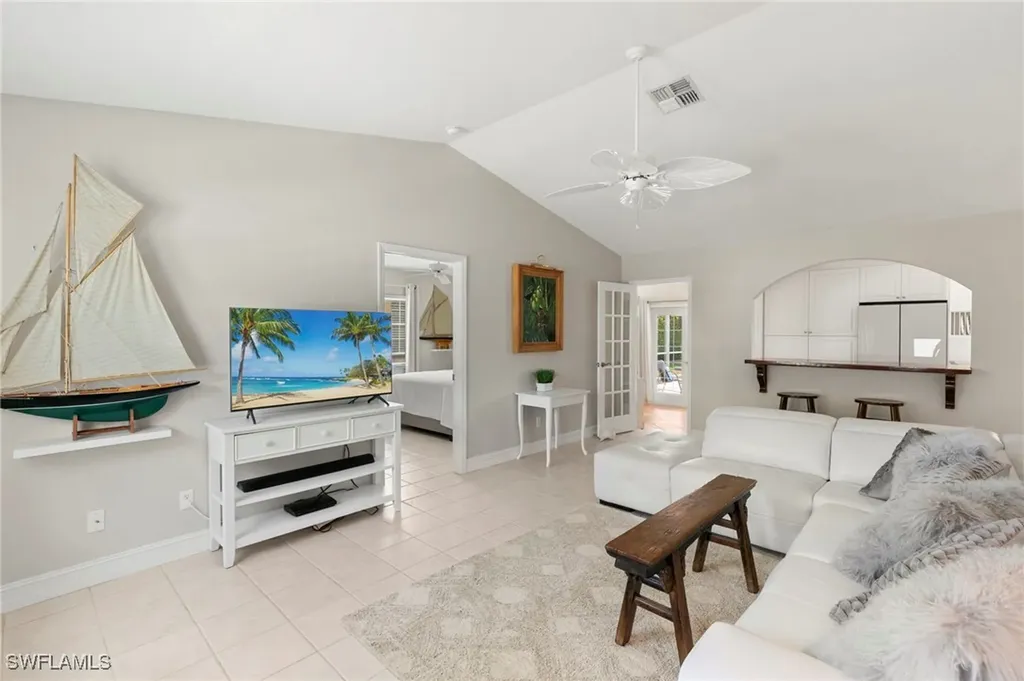38 7th Street Bonita Springs FL 34134
