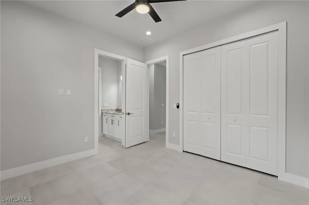 70 33rd Avenue NW Naples FL 34120