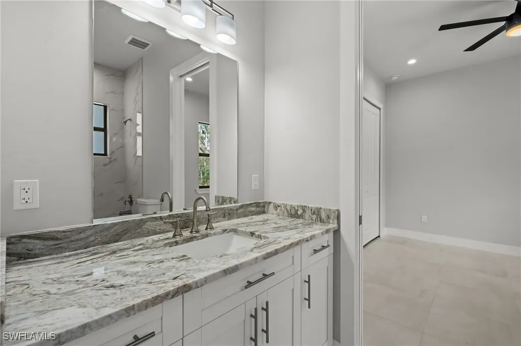 70 33rd Avenue NW Naples FL 34120