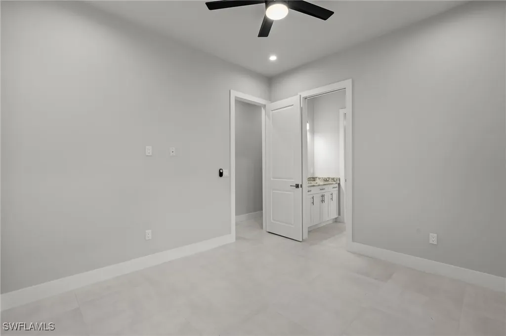 70 33rd Avenue NW Naples FL 34120