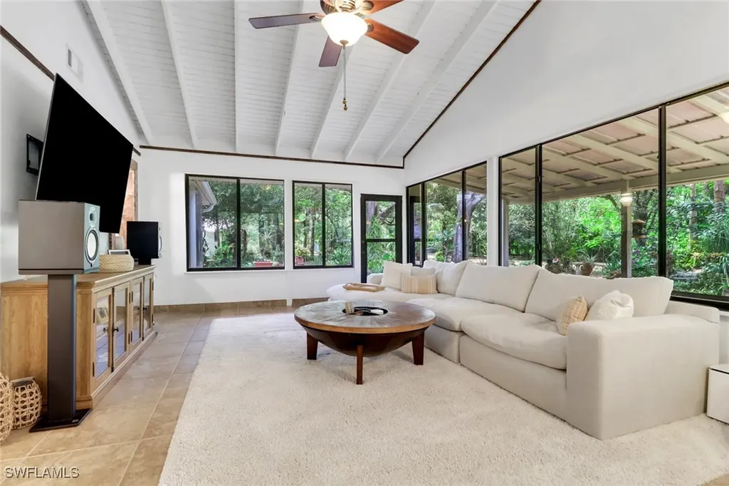 3110 10th Avenue SE Naples FL 34117