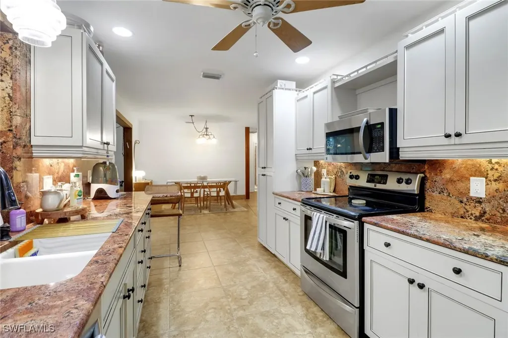 3110 10th Avenue SE Naples FL 34117