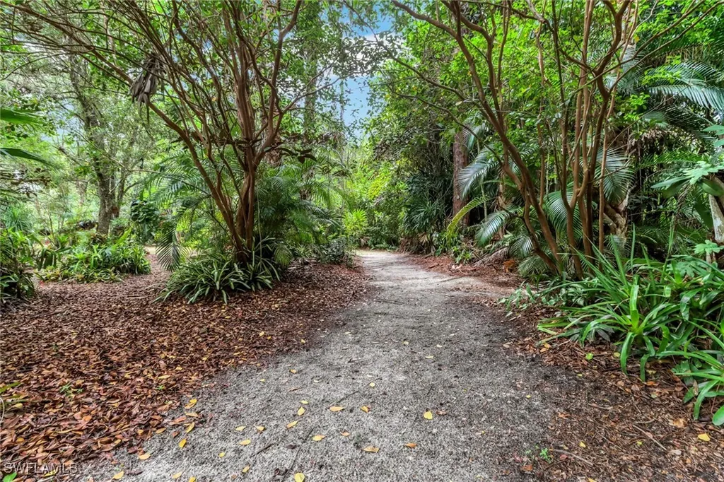 3110 10th Avenue SE Naples FL 34117