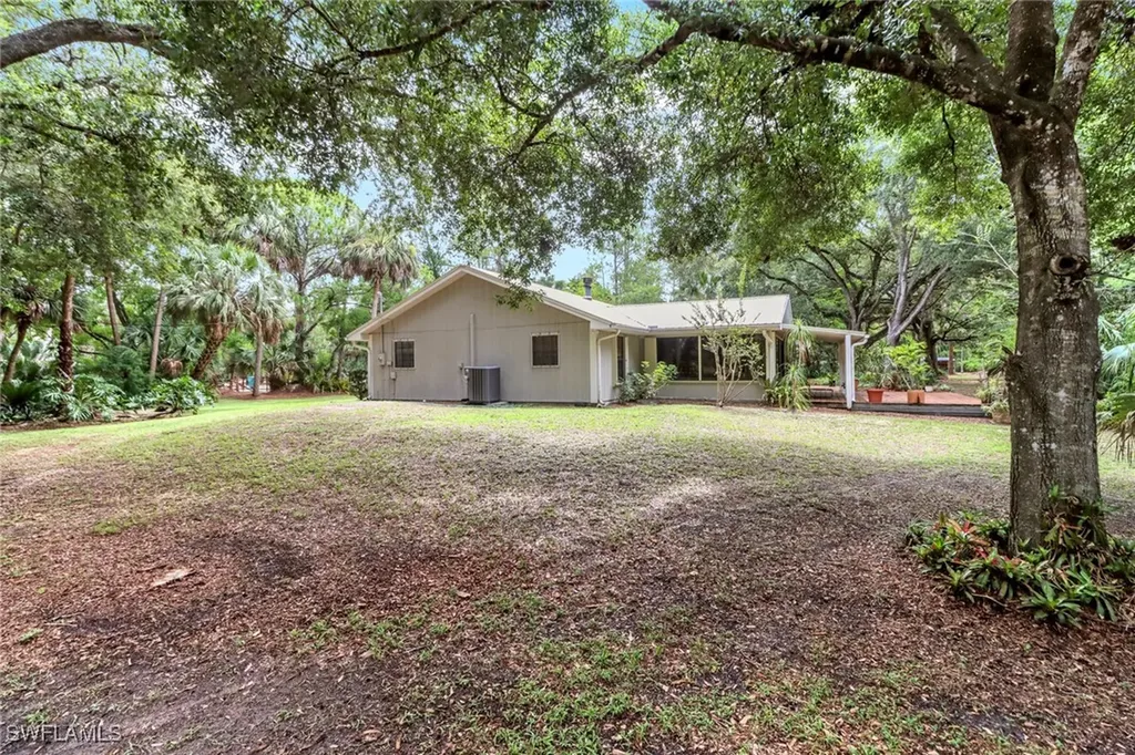 3110 10th Avenue SE Naples FL 34117