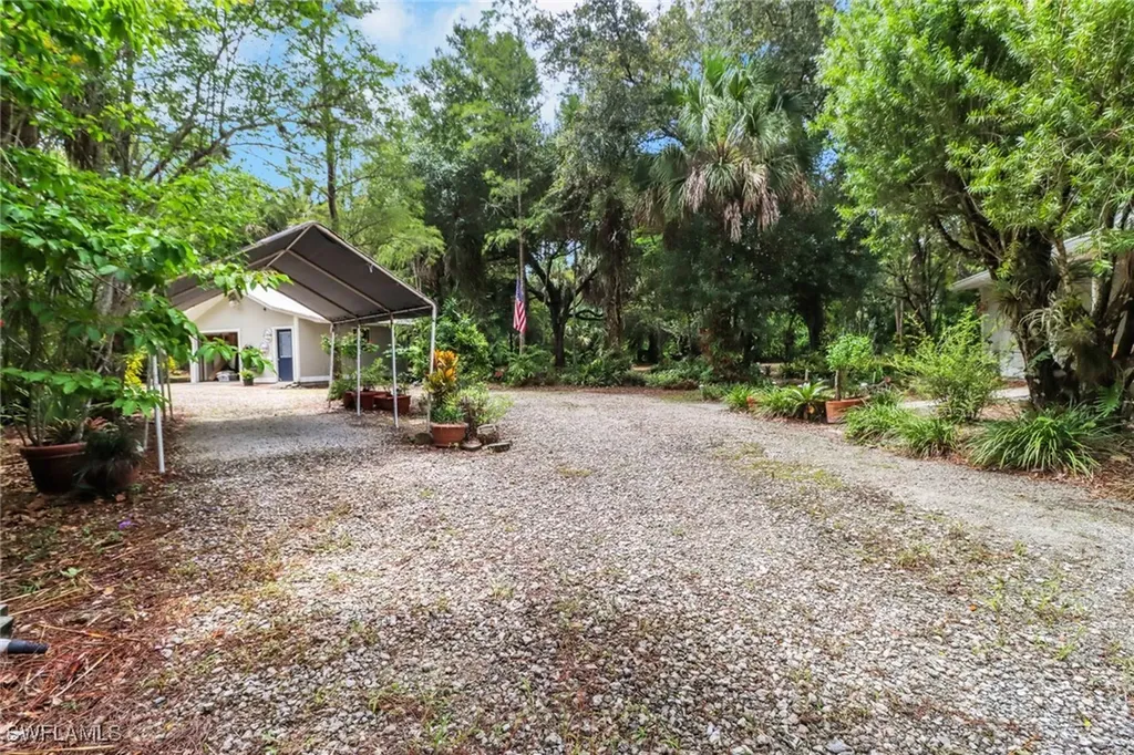 3110 10th Avenue SE Naples FL 34117