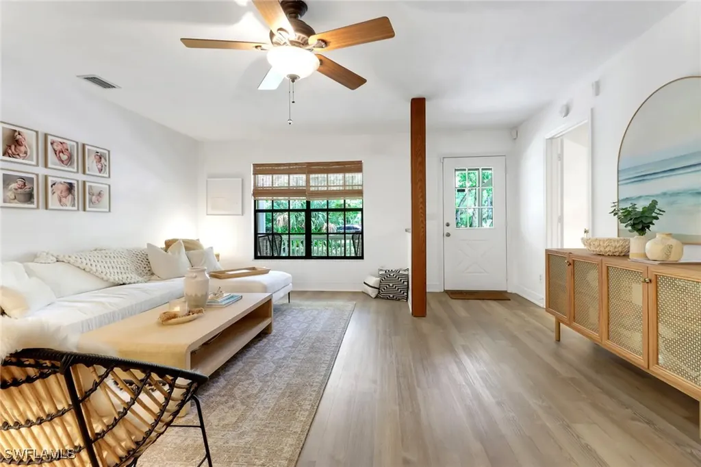3110 10th Avenue SE Naples FL 34117