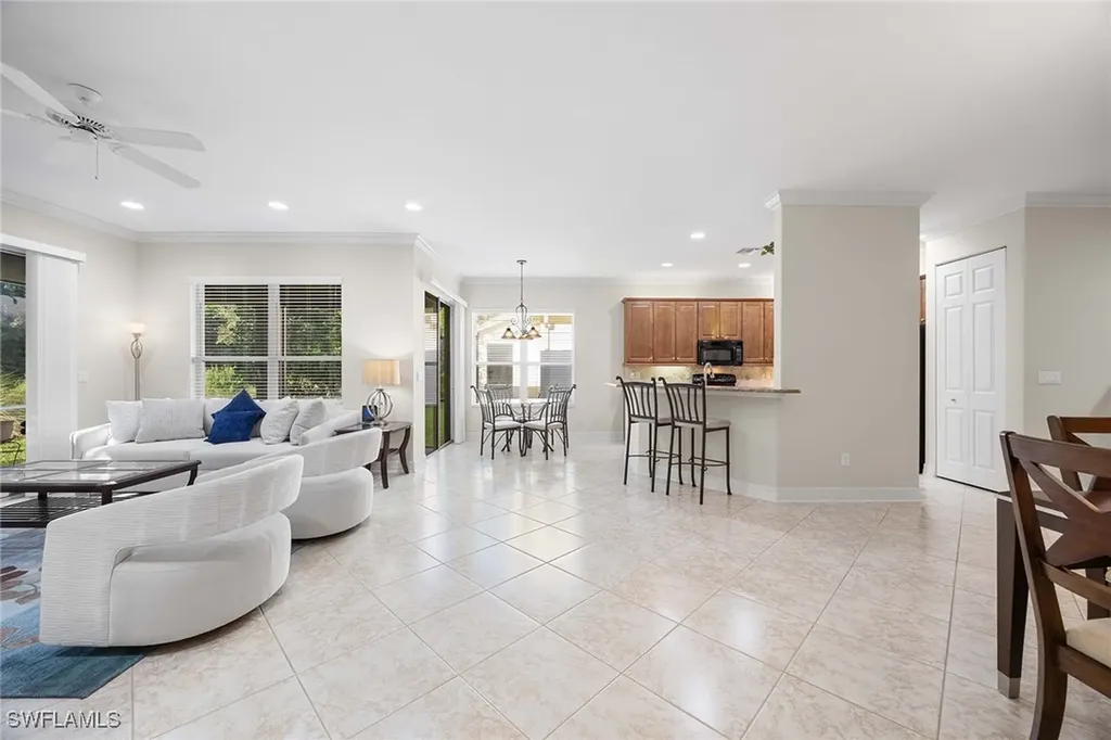 6542 Marbella Drive Naples FL 34105