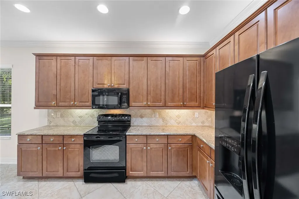 6542 Marbella Drive Naples FL 34105