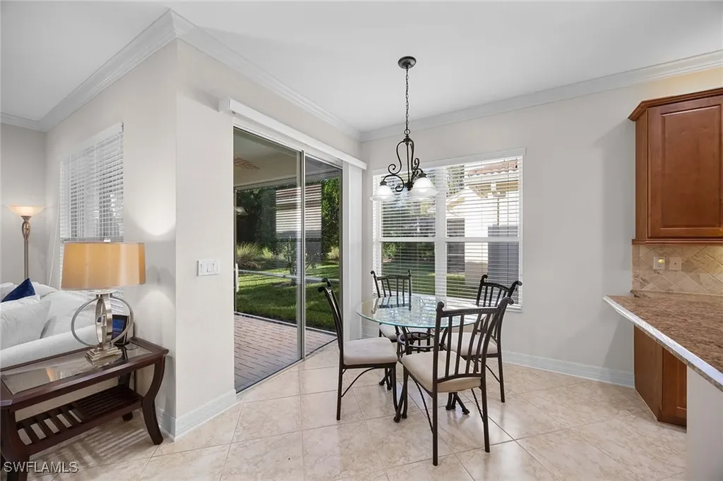 6542 Marbella Drive Naples FL 34105